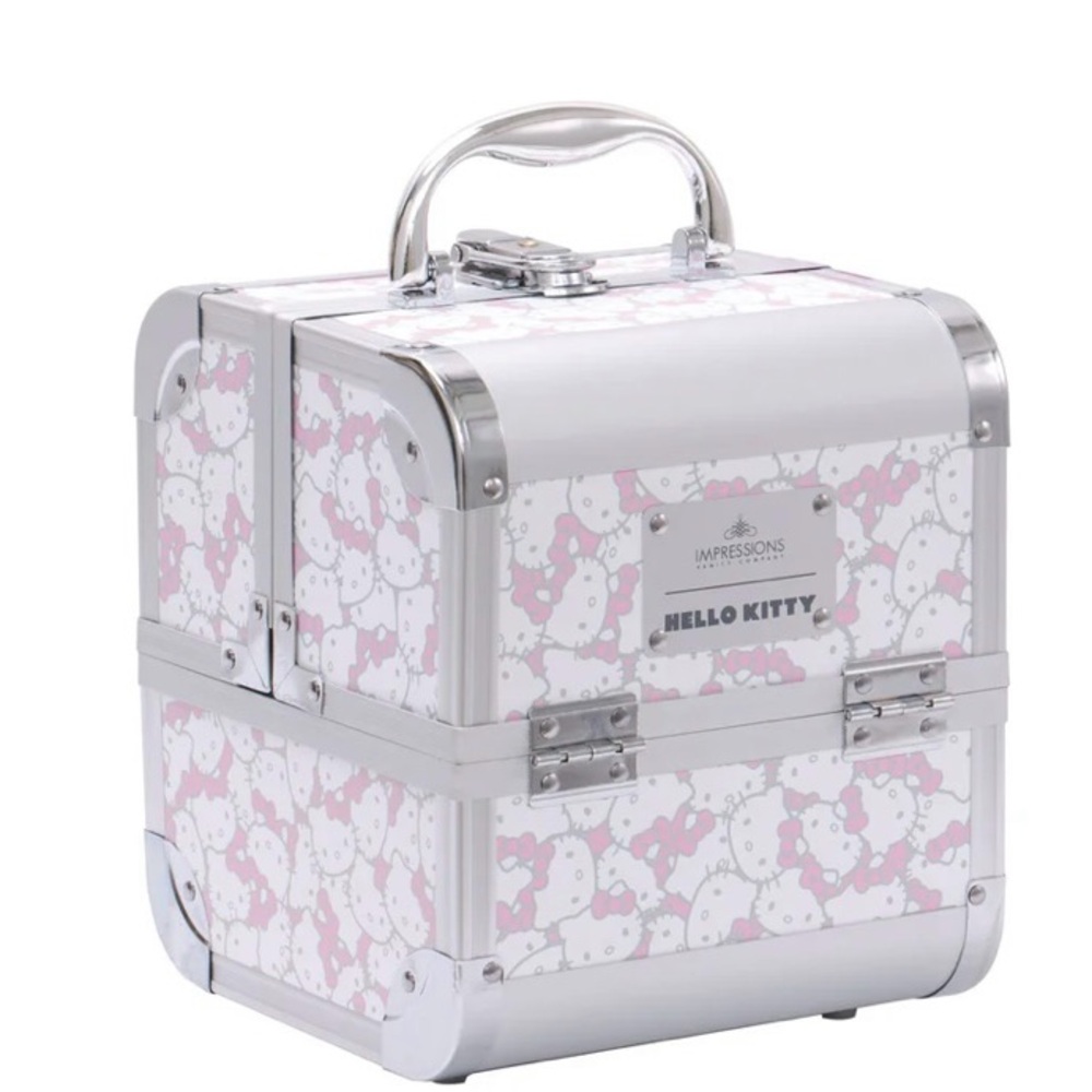 Hello Kitty Makeup Case - Picture 4 of 5